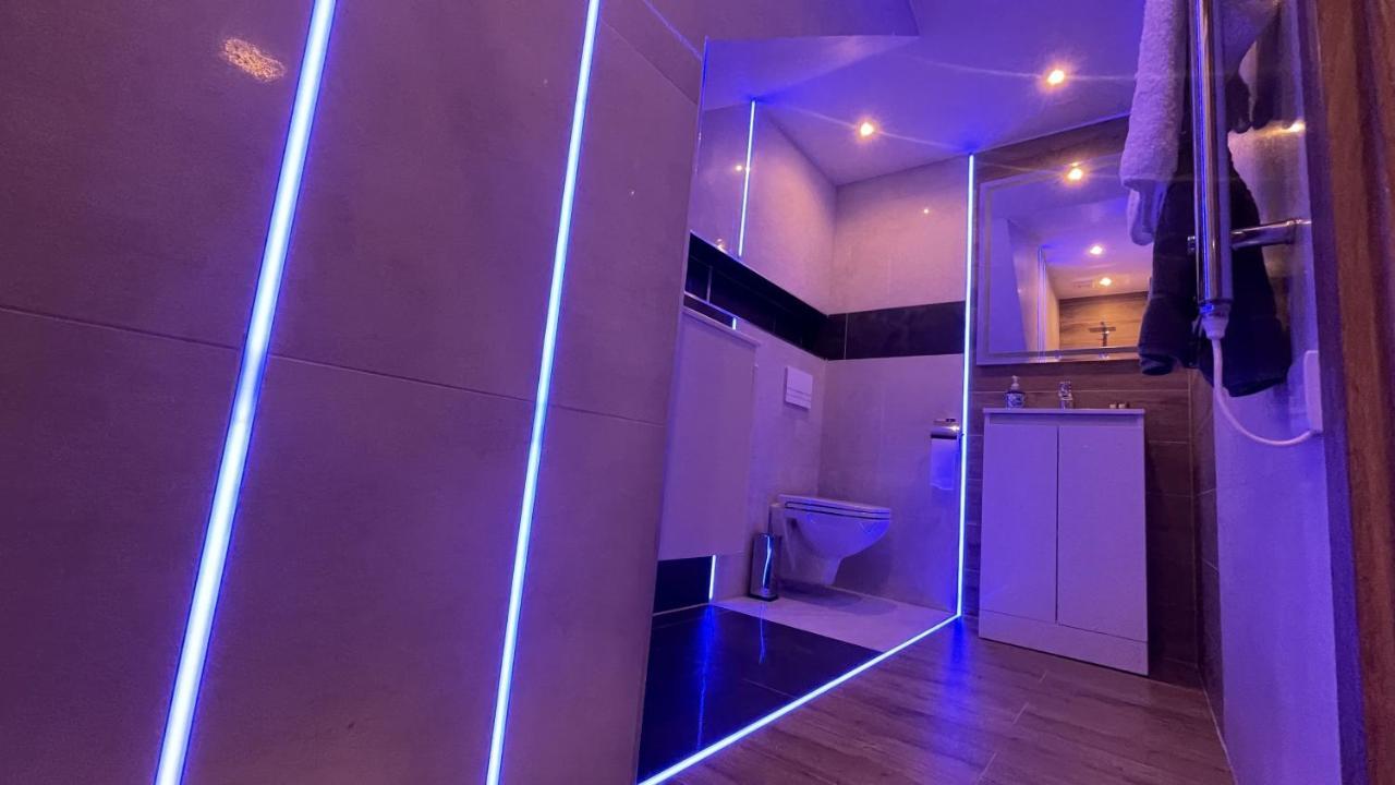 #1 Tgha Luxury Studio Apartment In 애슬론 외부 사진